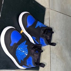 Baby Boys Sky Jordan 1